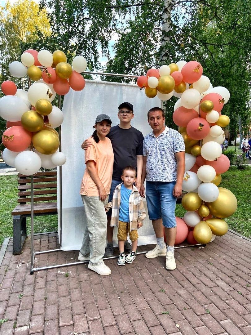 Тәтештә «Минем гаилә - минем шатлык» матур һәм якты фотозона эшләде