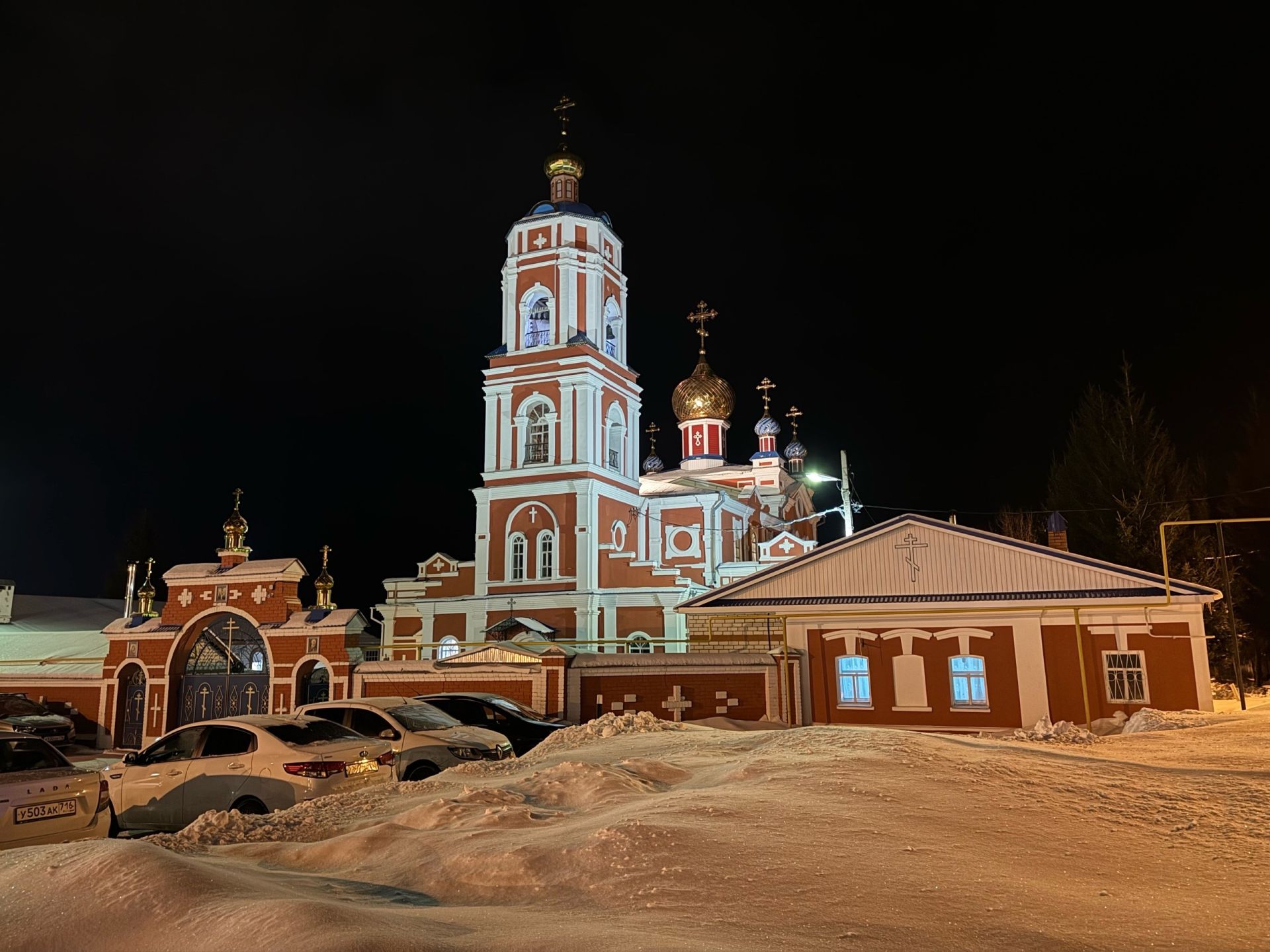 В Тетюшах прошли Рождественские богослужения