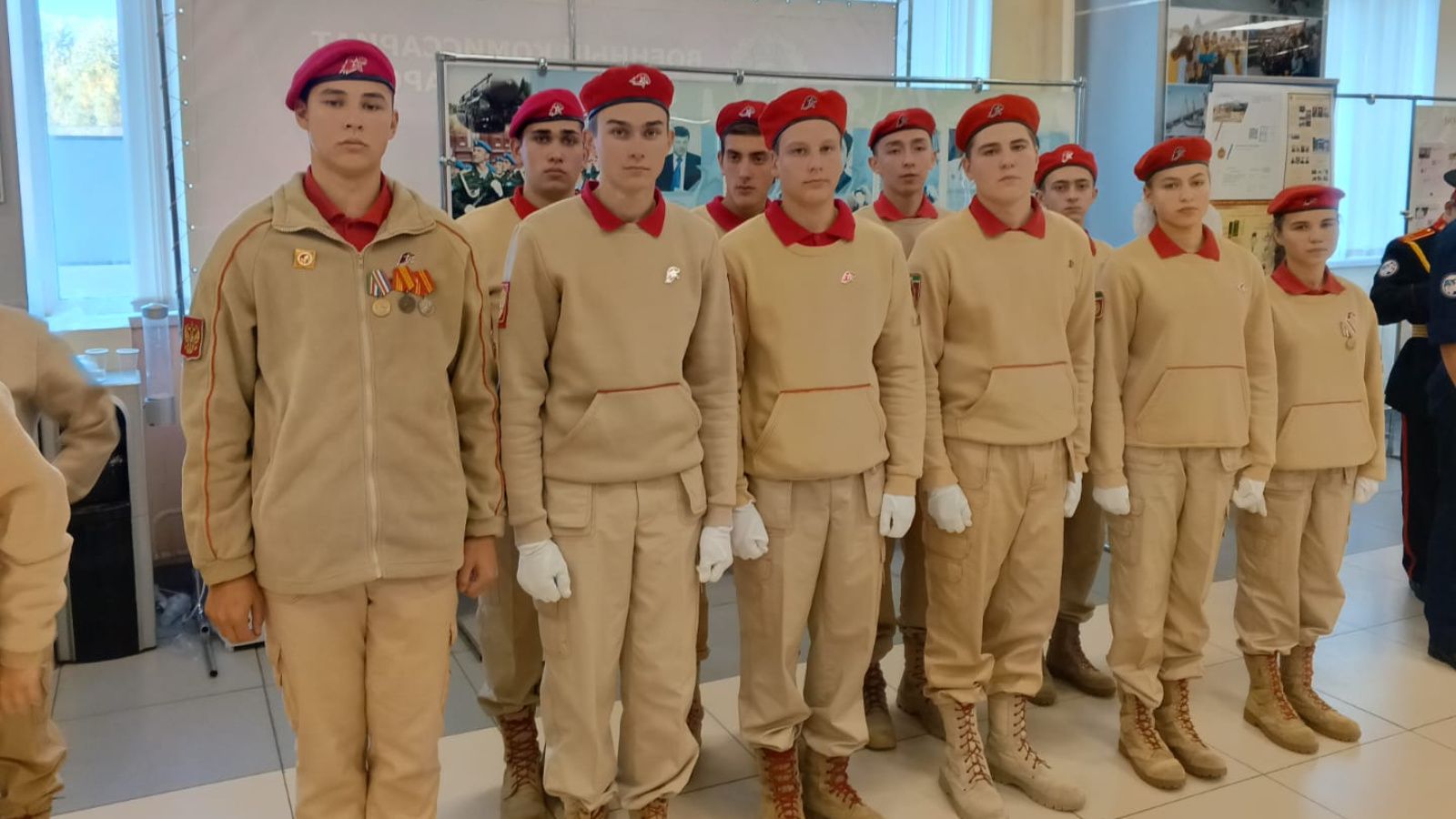 В Татарстане прошла республиканская военно-спортивная игра «Вперед юнармейцы»