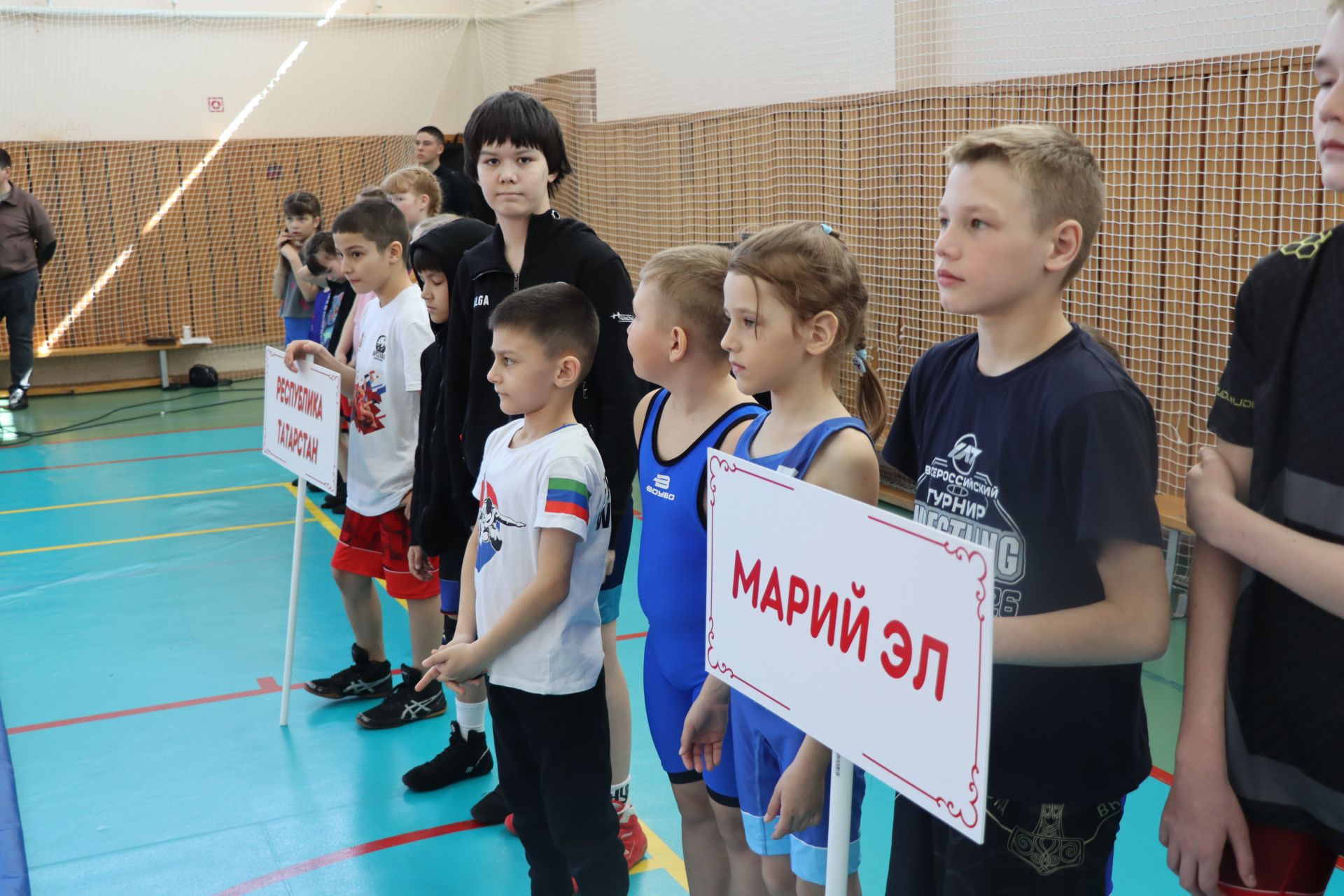 В Тетюшах проходит Межрегиональный турнир по вольной борьбе