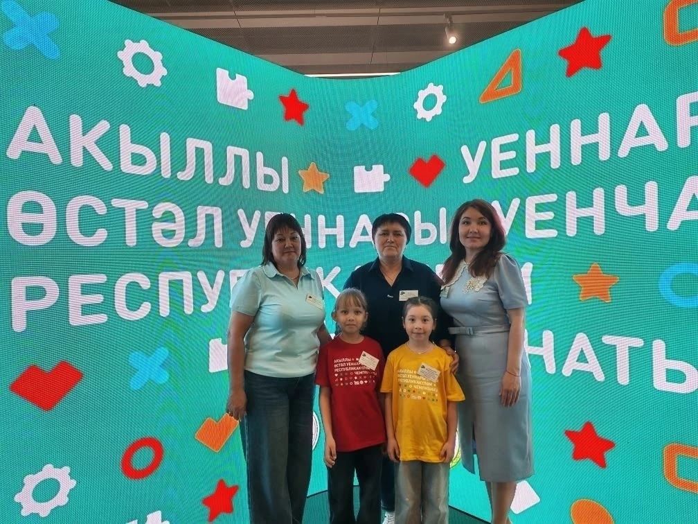 Тәтешләр «Акыллы уеннар» дигән өстәл уеннары буенча республика чемпионатында катнаштылар