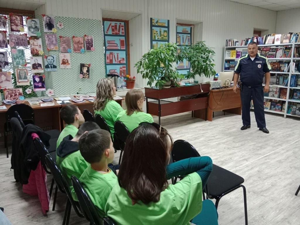 «Азбука безопасности на дороге»: в Тетюшах провели профилактическое мероприятие
