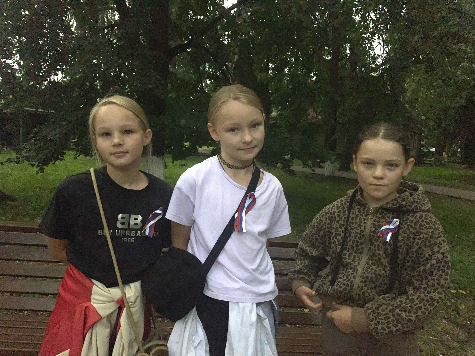 В Тетюшах прошла патриотическая акция «Цвета Родины» ко Дню флага России