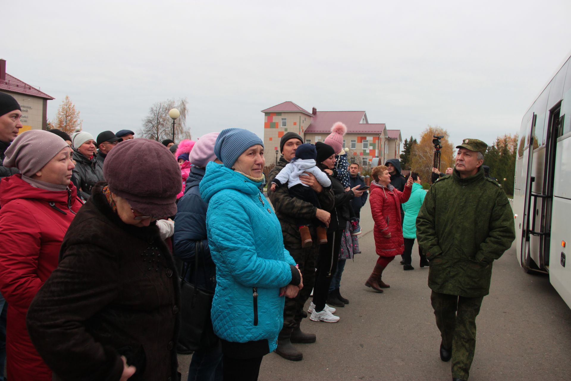 23 октября в Тетюшах прошли торжественные проводы граждан в рамках частичной мобилизации