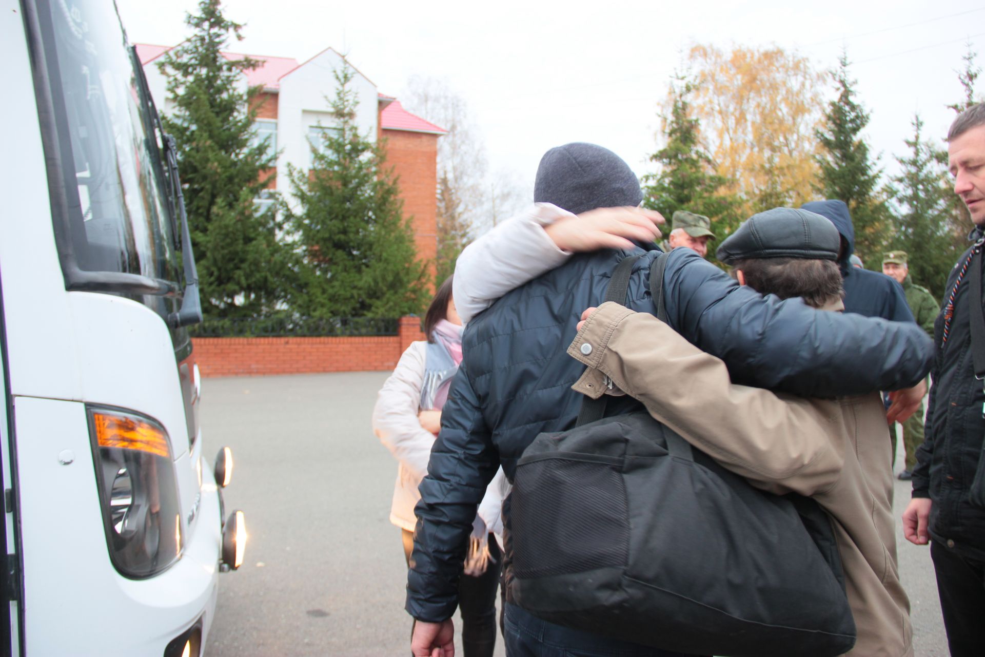 23 октября в Тетюшах прошли торжественные проводы граждан в рамках частичной мобилизации