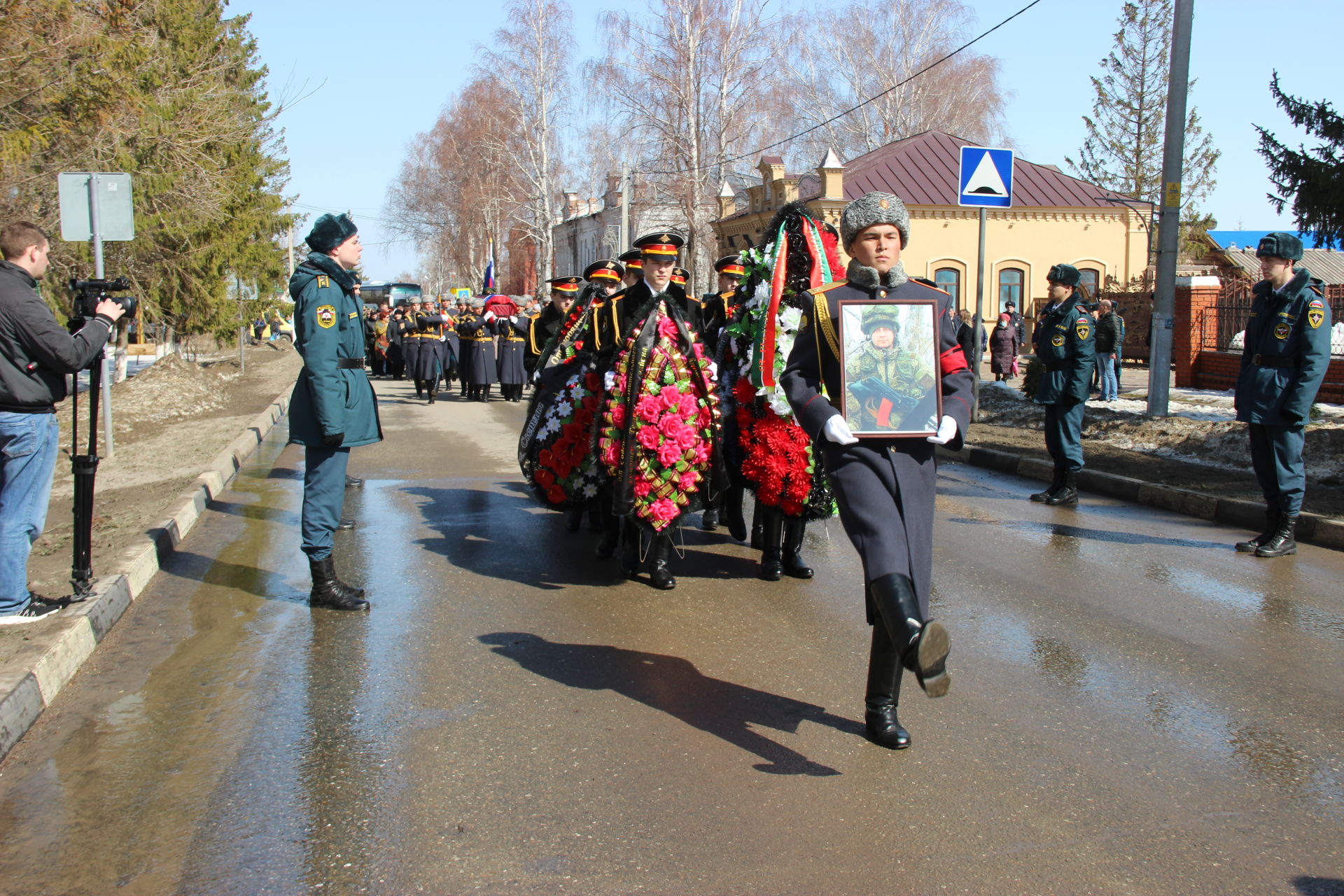 17 апреля 2015