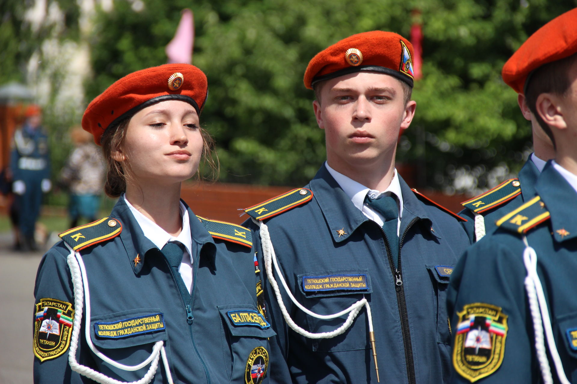 Торжественная церемония вручения дипломов студентам колледжа гражданской защиты