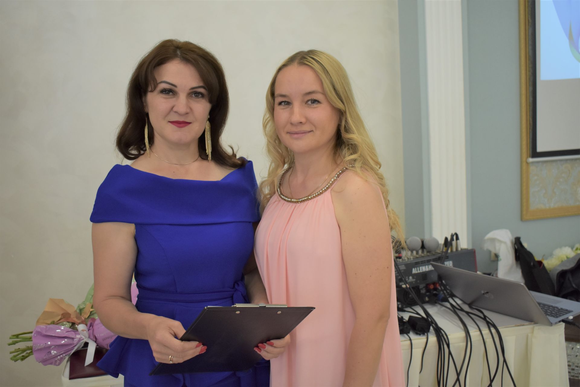 В День российского предпринимательства, в городе Тетюши проходит встреча главы района с предпринимателями