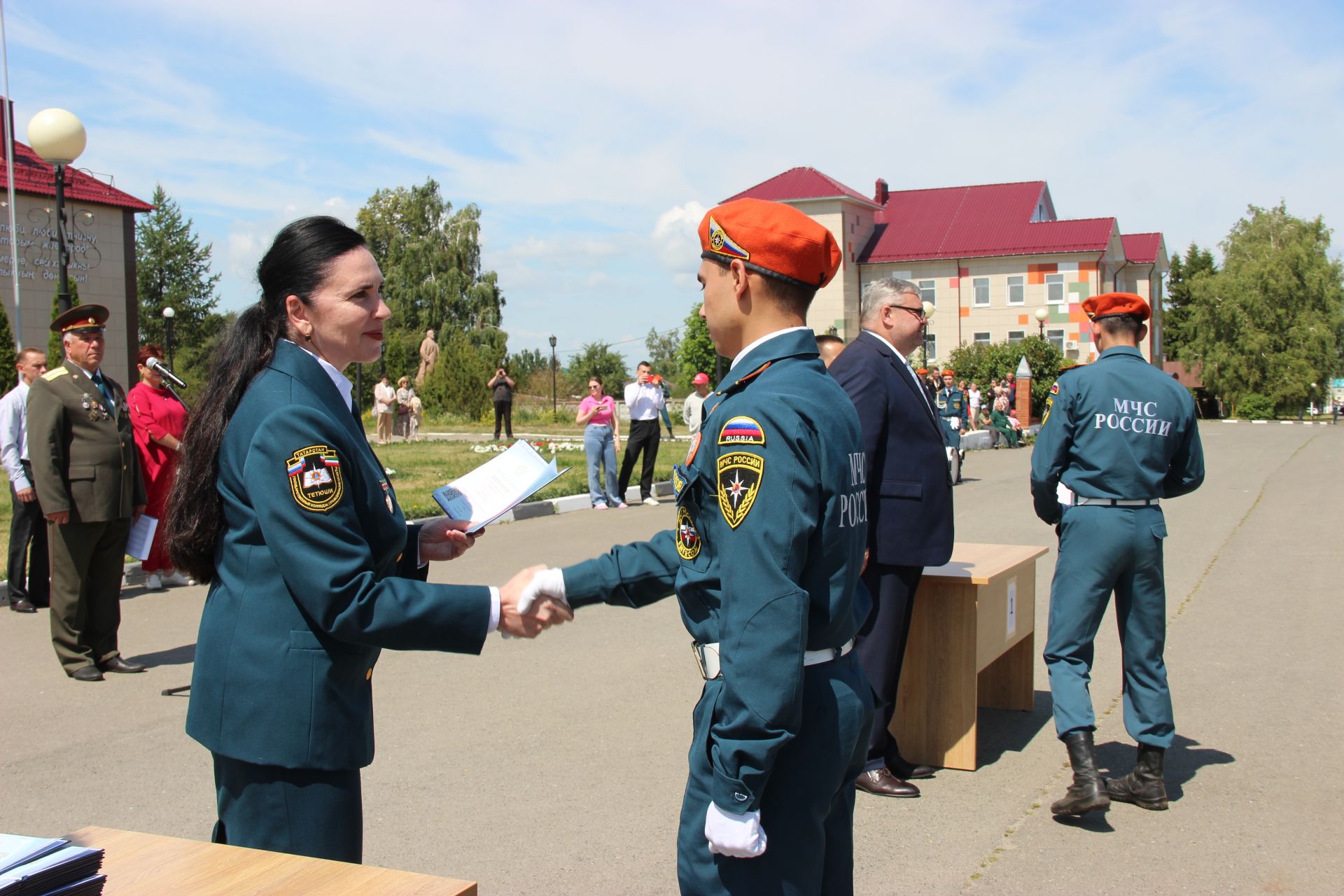 В Тетюшском государственном колледже гражданской защиты прошло торжественное вручение дипломов