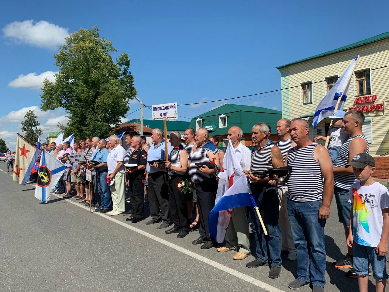 В Тетюшах состоялся митинг ко Дню ВМФ