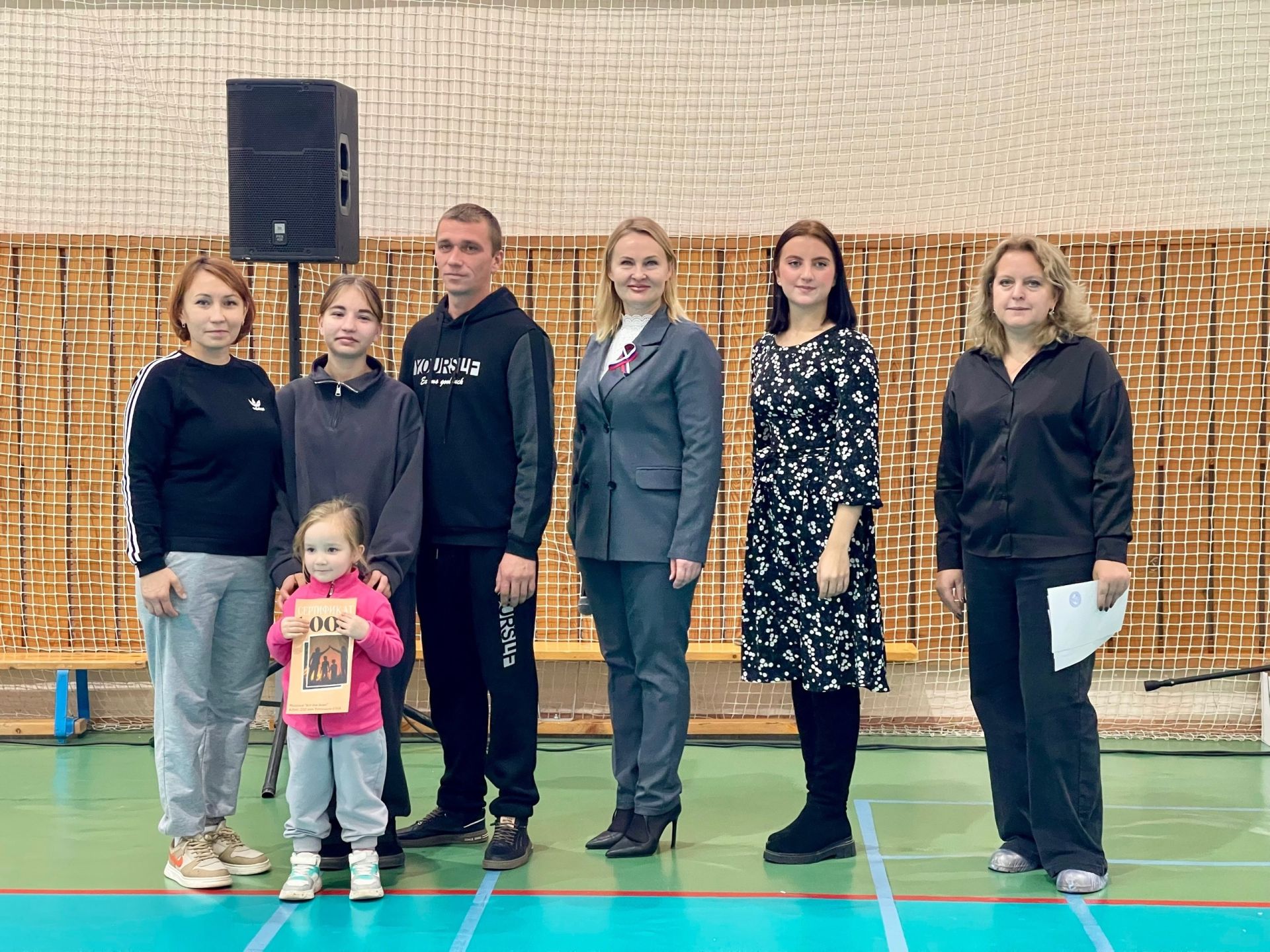 В спортивном оздоровительном комплексе «Барс» прошла спортивная семейная Спартакиада