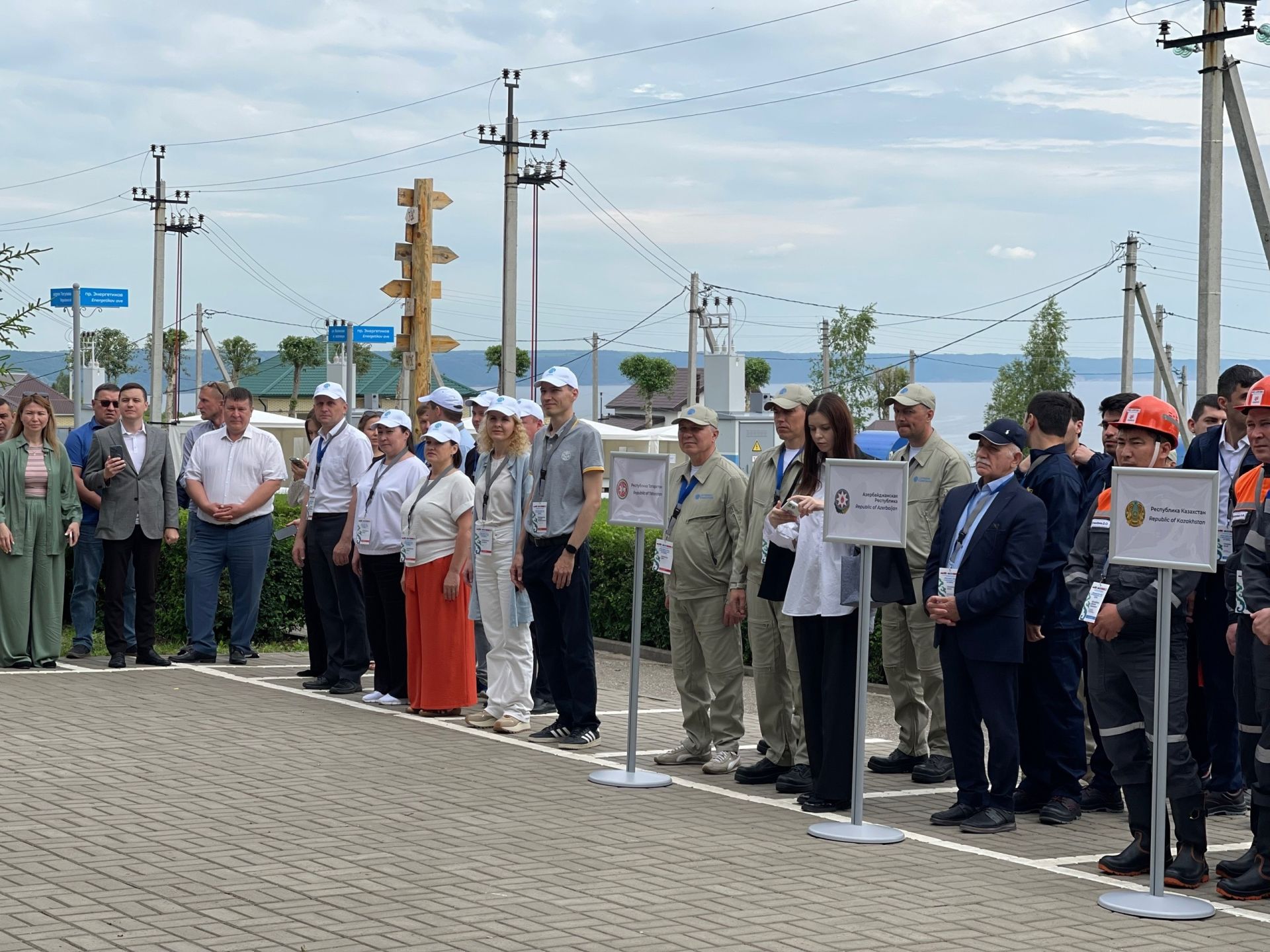 В Тетюшах соревнуются энергетики за звание «Лучшая бригада распределительных сетей 2024»