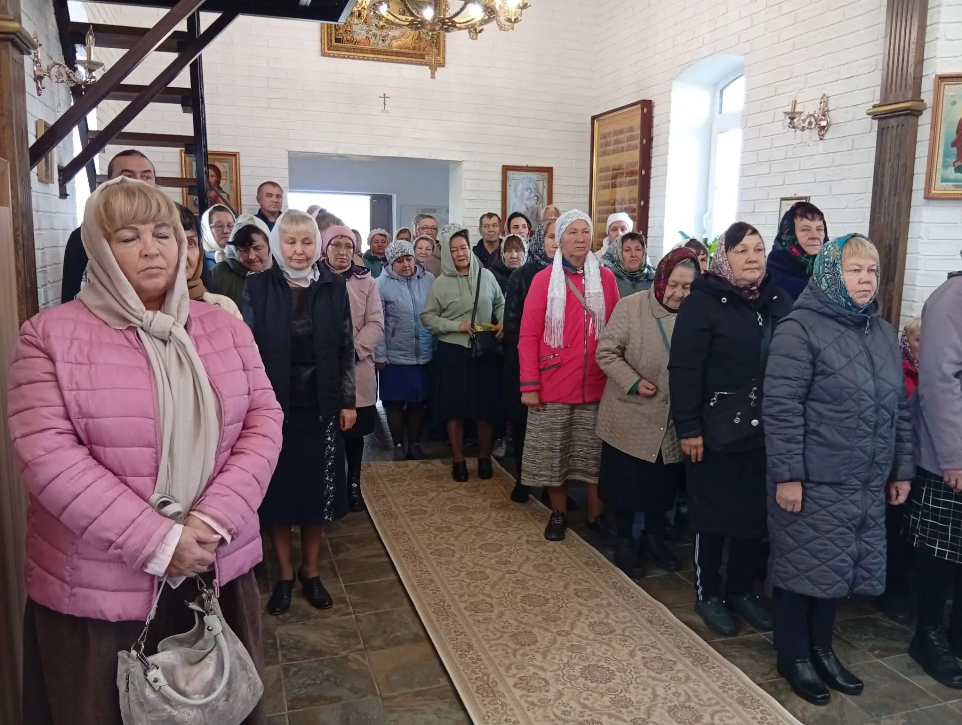 В селе Бессоново состоялось освящение Троицкого храма
