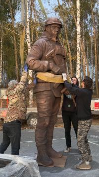 Памяти Героев: монумент участникам СВО установили в Татарстане