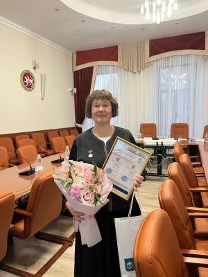 Учитель из Тетюшского района удостоена ведомственных наград