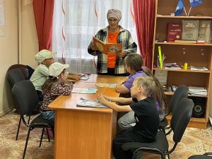 Большетурминские дети ознакомились с русским и татарским фольклором