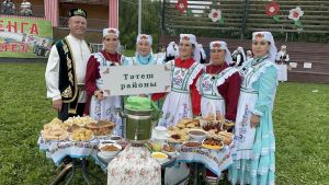 «Мирас» фольклор ансамбле «Кичке уен» республика фестивалендә чыгыш ясады