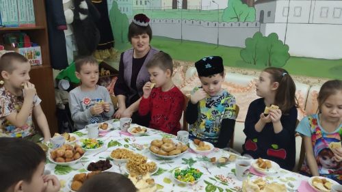 Мы за чаем не скучаем.