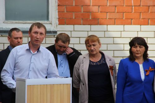 В Богдашкине установили памятную доску