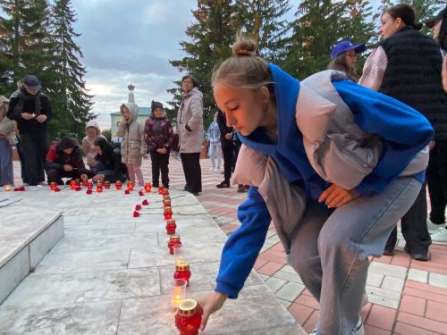 Тетюшане приняли участие во Всероссийской акции «Свеча памяти»