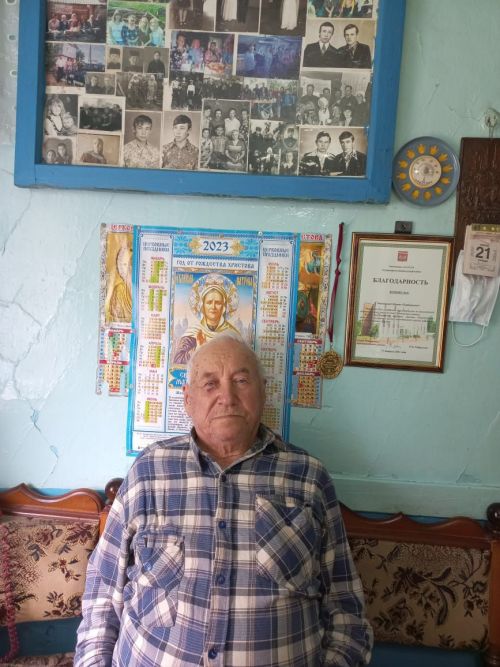 Когда фашистская Германия напала на Советский Союз, Михаилу Волкову шел 11-й год