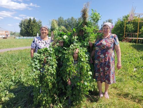 В селе Кильдюшево Тетюшского района РТ провели обряд «Шествие медведей»