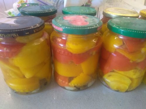 Рецепт от тетюшанки: Маринованные помидоры дольками с маслом