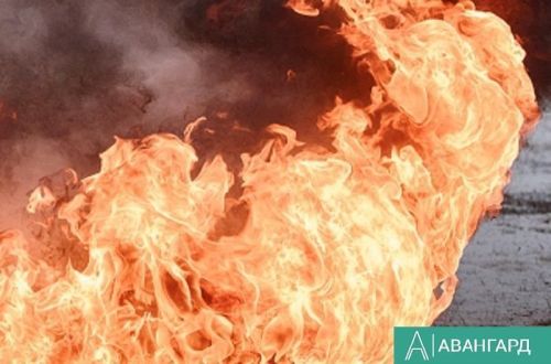 В Татарстане женщину с ребенком увезли в больницу после пожара