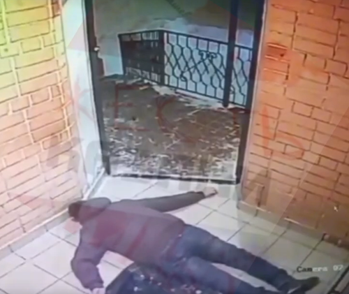В Татарстане мужчина поскользнулся при входе в здание, ударился головой и умер