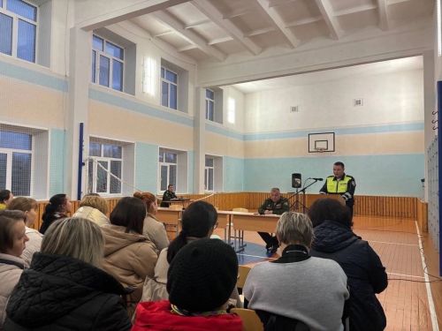 С родителями тетюшских кадетов беседовали об ответственности за воспитание и противоправное поведение их детей