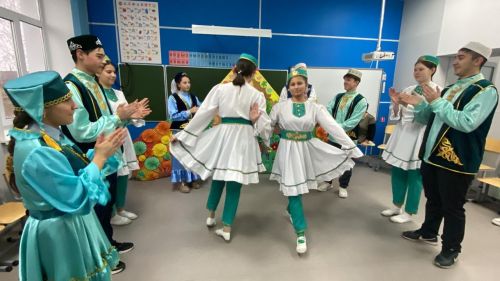 В селе Бакрчи Тетюшского района РТ прошел фольклорный праздник «Кичке уен»