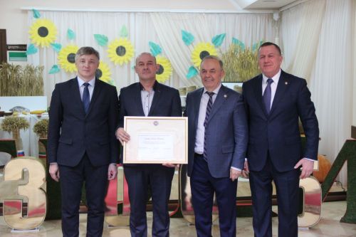 ТР Министрлар Кабинеты Рәхмәте белән бүләкләнделәр