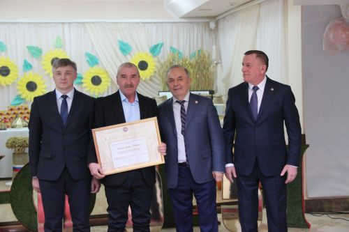 ТР Министрлар Кабинеты Рәхмәте белән бүләкләнделәр