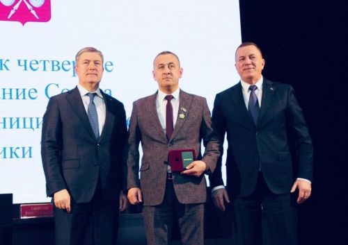 Отмечены заслуги генерального директора агрофирмы «Нур»