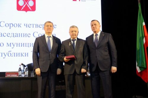 Отмечены заслуги генерального директора Тетюшской типографии