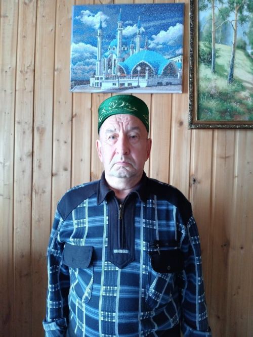 Тагир Гайнутдинов: Какими бы ни были времена, мы не расставались с газетой «Тэтеш таннары»