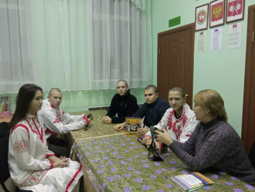 В Тетюшском селе организовали фольклорные посиделки «Чувашские традиции храним»