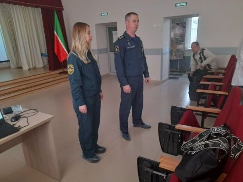 В Тетюшской школе № 2 прошли уроки безопасности на водоёмах