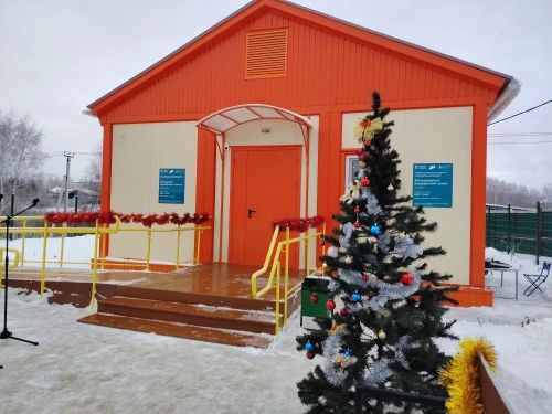 Новый ФАП открыл двери жителям поселка Дубровка