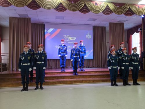 В Тетюшском колледже гражданской защиты прошел концерт, подвященный Дню спасателя