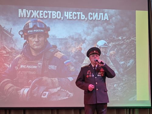 В Тетюшском колледже гражданской защиты прошел концерт, подвященный Дню спасателя