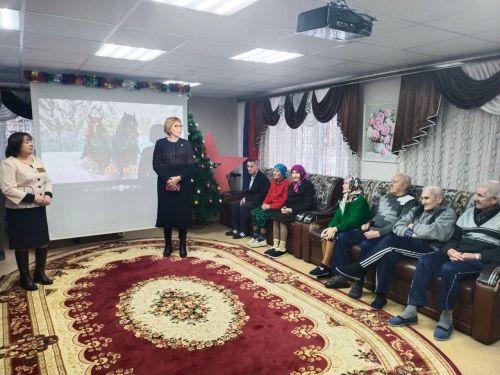 Министр труда Татарстана поздравила жителей Тетюшского Дома-интерната
