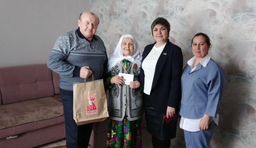 Жителям Тетюшского района Татарстана вручили юбилейные медали
