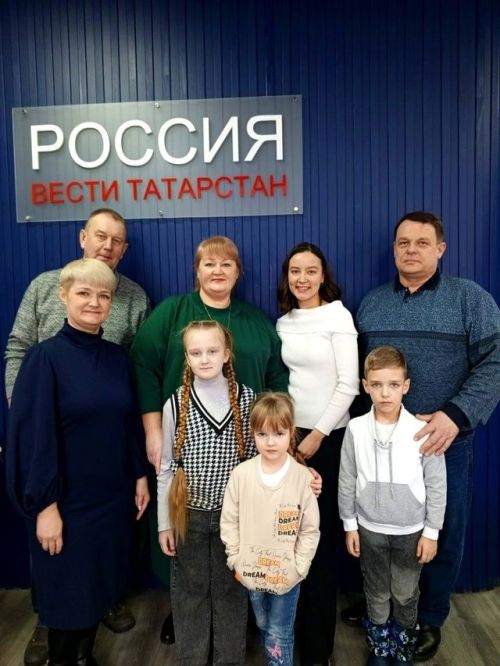 Семья из села Монастырское побывала на телестудии в Казани