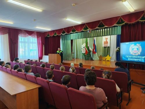 С тетюшскими школьниками беседовали о ПДД