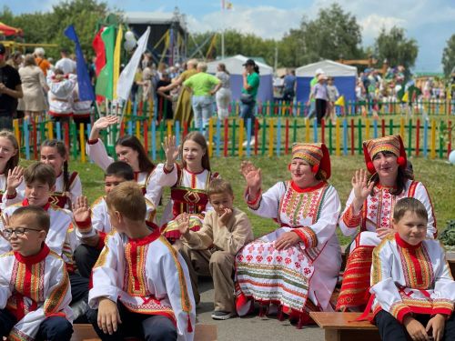 В татарстанском селе к мордовскому празднику ускорили мобильный интернет