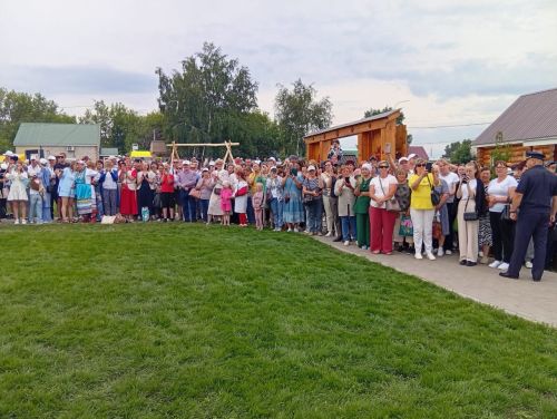 Фрагменты праздника «Валда шинясь» в селе Кильдюшево