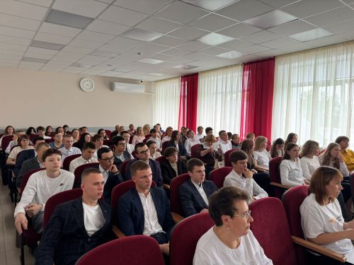 Аттестаты об основном общем образовании вручены в Тетюшской средней школе