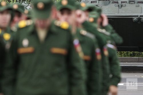 Изменения в военной форме России 2024: Лампасы обязательны для генералов в повседневной форме