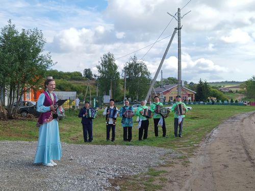 Кече Әтрәч авылында «Милләт җыены» делегатларын каршы алдылар